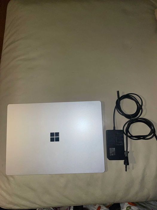 Microsoft Surface Laptop 5 | 13,5'' | EVO i5-1235U | 8GB | 256ssd