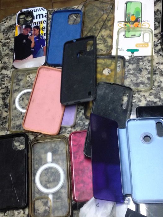 Telemóveis e eletrônicos para peças ou reparação