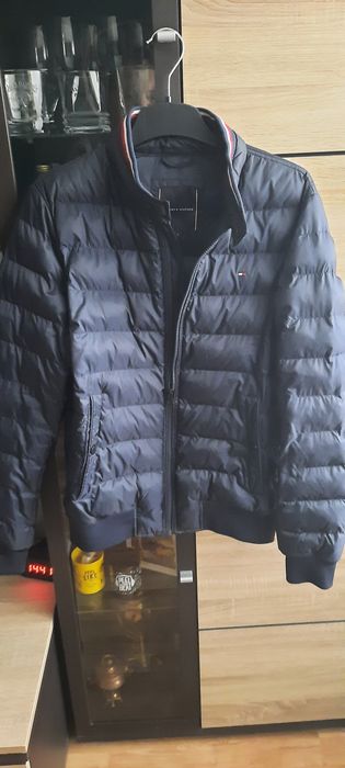 Tommy Hilfiger – Arlos – Kurtka bomberka granatowa.
