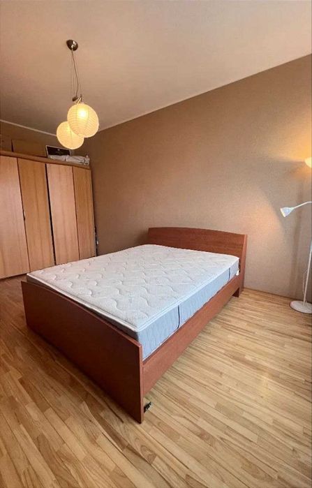 Продам 2к Героев Крут Сталинка Центр Нагорка