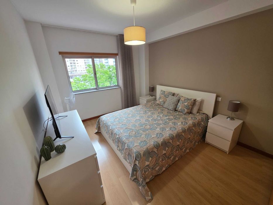 T3 Espaçoso c/ Garagem para 2 Viaturas – São Vítor, Braga