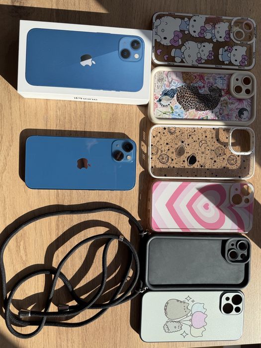 iPhone 13  stan bardzo dobry