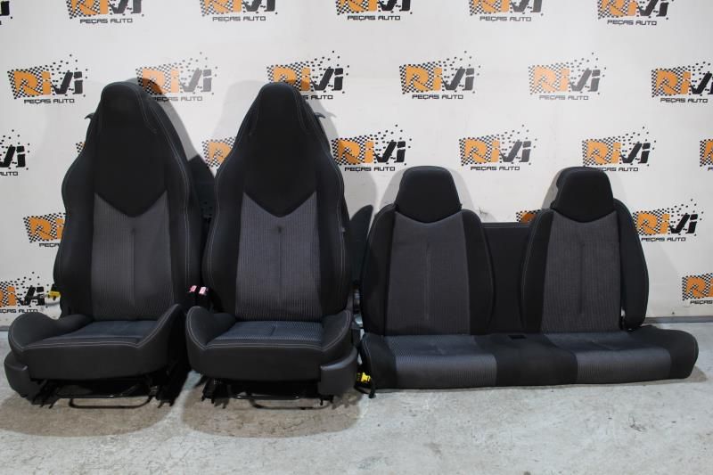 Conjunto de bancos PEUGEOT RCZ