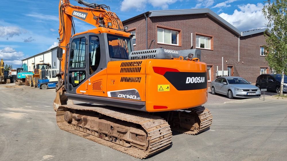Экскаватор Doosan DX 140 LC 2020