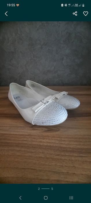 Бежеві туфлі, розмір 35 для дівчинки