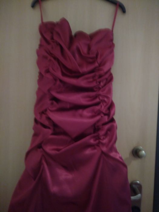 Vestido cerimônia Novo com echarpe