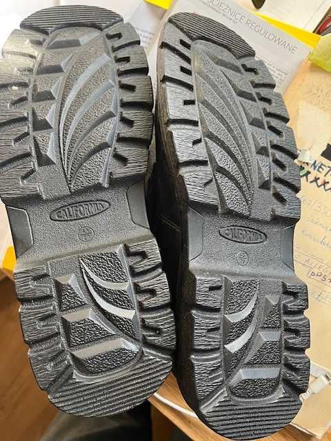 Półbuty rozmiar 45, wkładka ~ 29 cm. skóra miękka naturalna