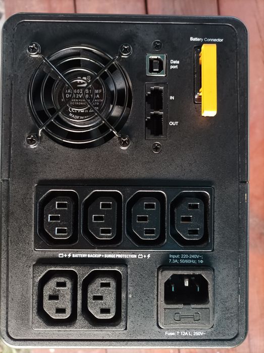 Джерело безперебійного живлення АРС модель BX1600MI