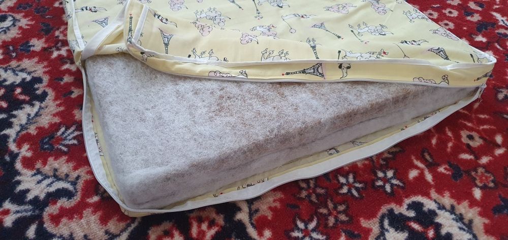 Ліжечко дитяче, колір слонова кістка + постіль