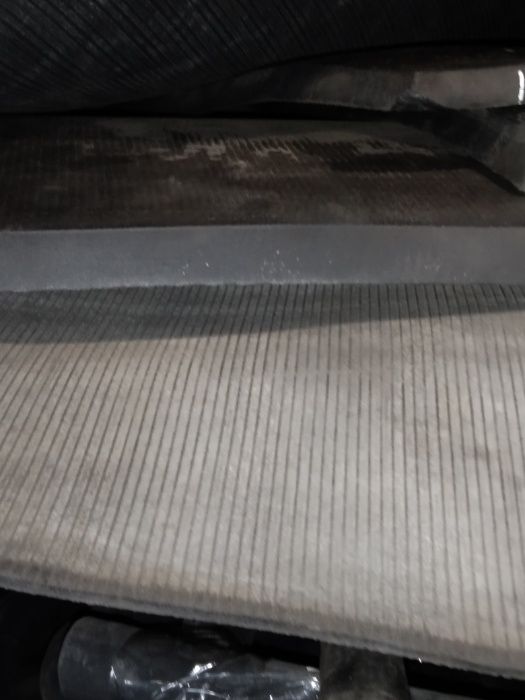 уплотнитель крышки люка на бензовозы, цистерны и др. Маслобензостойкий