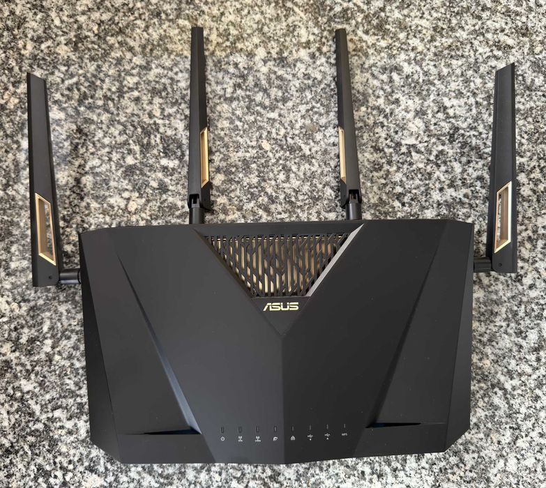 Router ASUS RT-AX88U – Wi-Fi 6 Ultra Rápido para Máximo Desempenho
