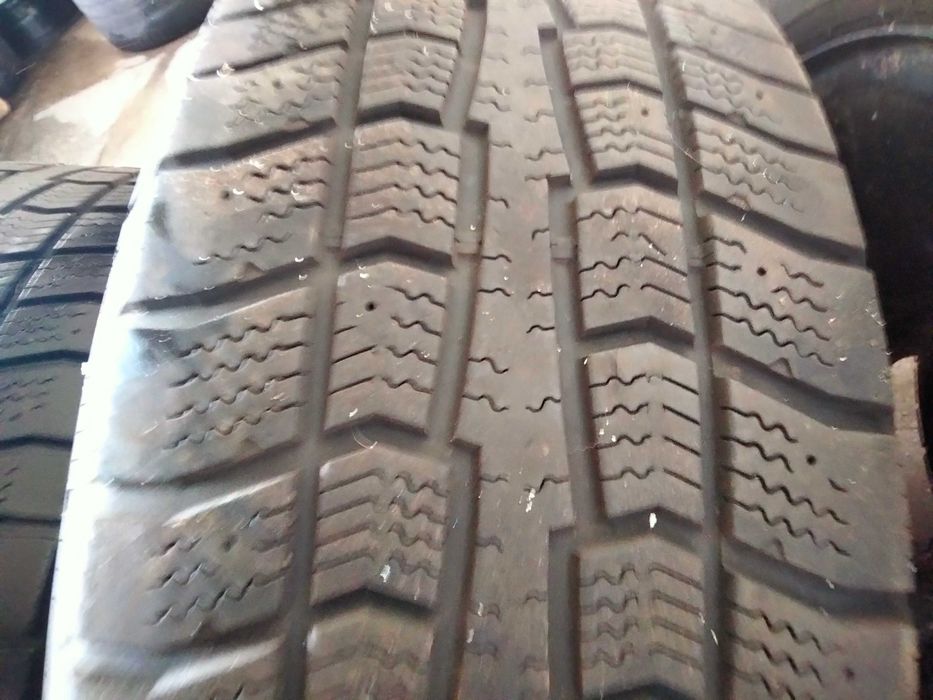 255 70 R16 Cooper
