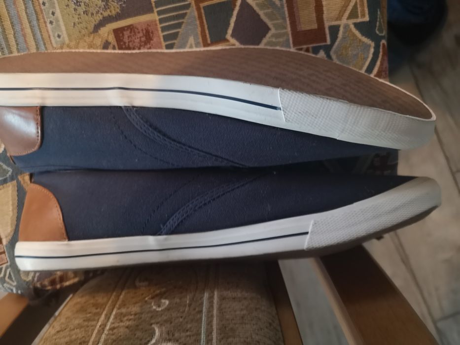 Buty męskie Sportowe 42 letnie