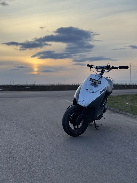 Скутер suzuki lets 2