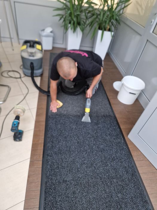 Pranie tapicerki,dywanów,sprzątanie po remoncie mycie okien