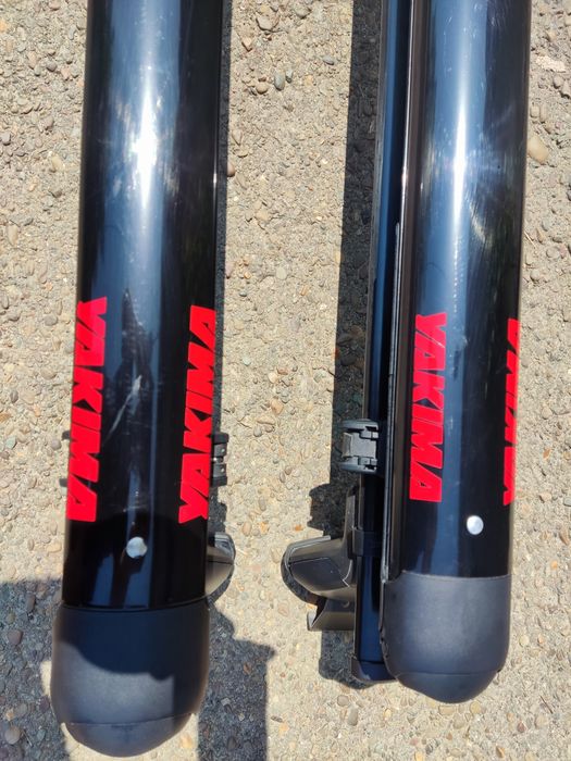 Рилінги автомобільні(універсальні) Yakima JetStream (аеродинамічні)