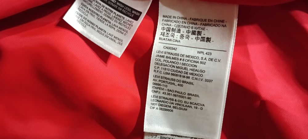 джинсовая куртка бомбер LEVIS ( L) КИТАЙ