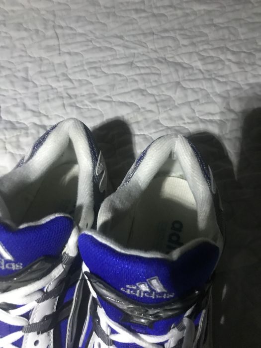 Adidas кросовки розмiр 42 в гарному станi