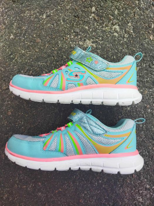 23 см гарні кросівки для дівчинки Skechers кроссовки для девочки