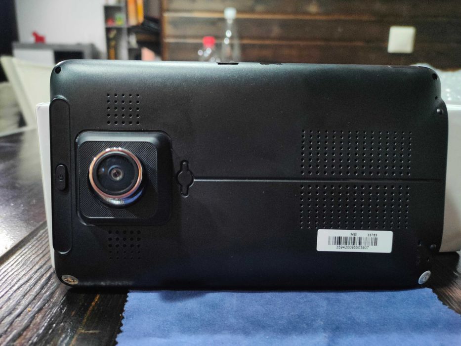 GPS Android 7'' 4G + Dashcam (DVR) - 2GB/32GB + SD 64GB