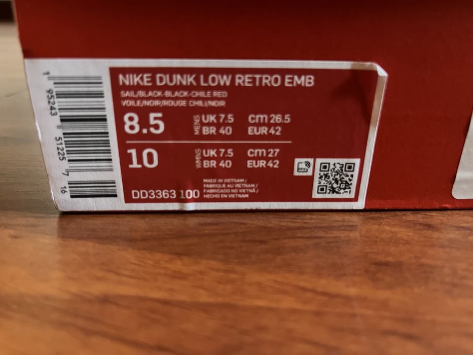 nike dunk low emb