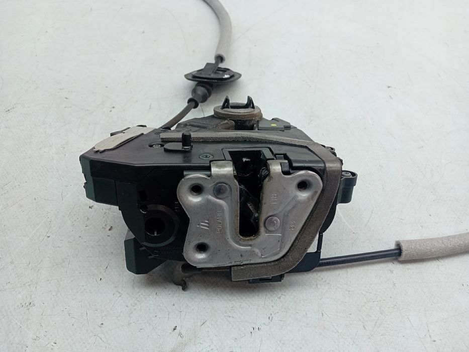 Fechadura / fecho porta trás direito RENAULT Captur II
