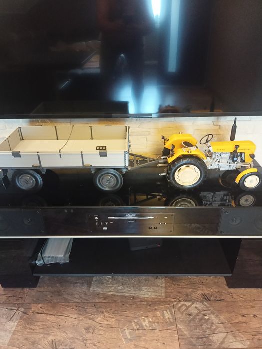 Traktor Ursus C-330 DeAgostini