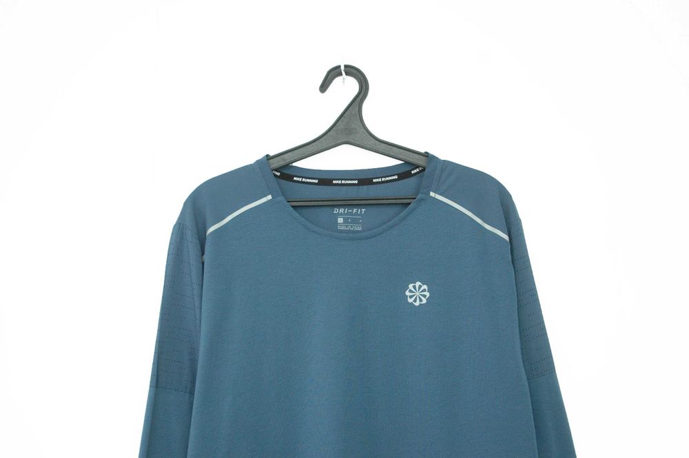 Nike Dri-Fit лонгслив acg tech