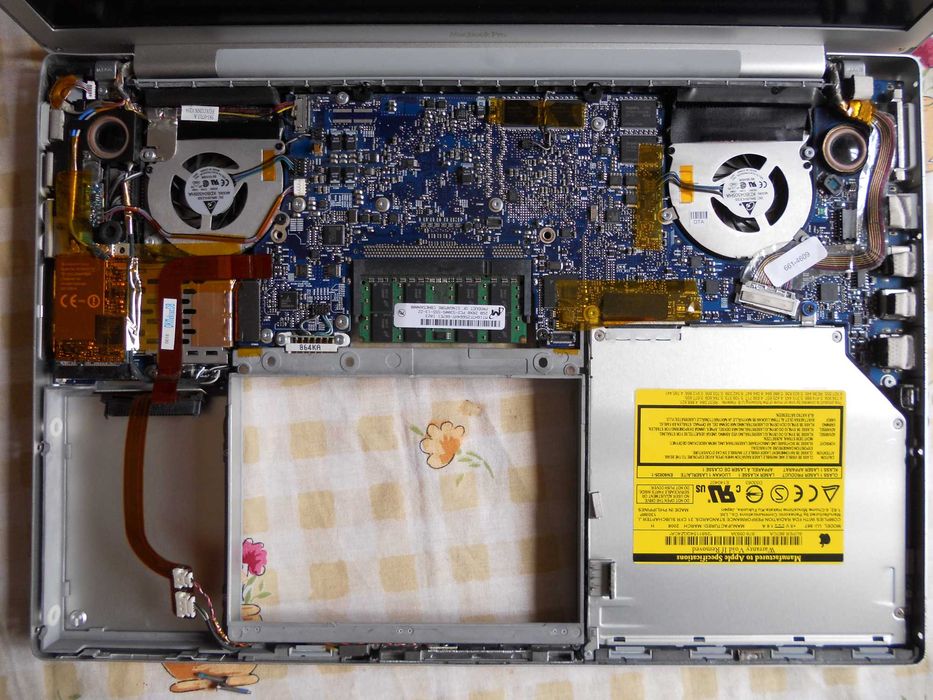 Logicboard MBP4.1 (Earlier 2008) Core 2 Duo 2.4, NVidia GeForce 8600GT64740603085057124