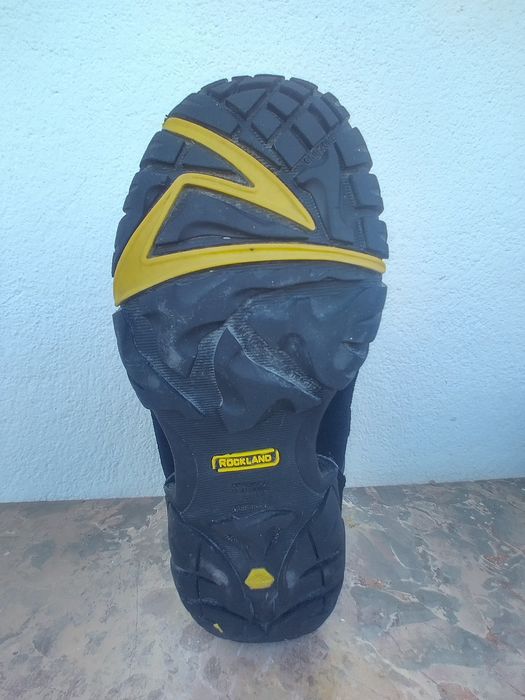 Botas Rockland como Novas