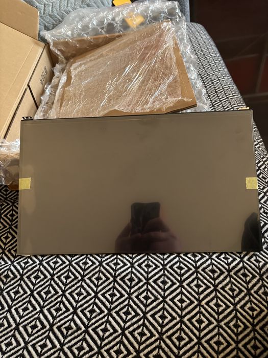 Wyswietlacz lcd do laptopa.