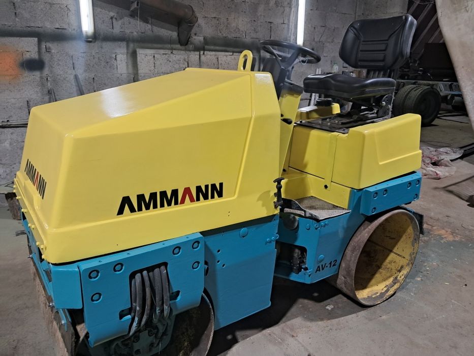 Асфальтный каток  дорожный каток ammann av 12 аман  1.5 тони