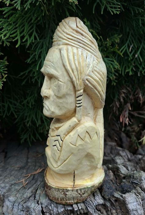 Rdzenni  figurka rękodzieło drewno