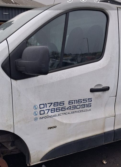 Drzwi lewe przednie Opel vivaro B renault trafic 3