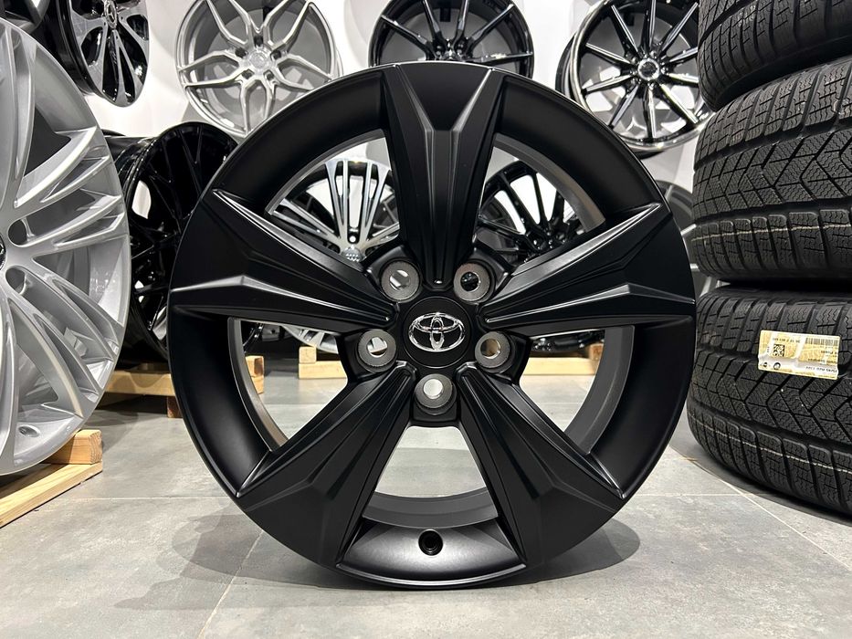 Oryginalne felgi 17 5x114.3 ET45 Toyota CHR I Corolla Cross Lexus UX