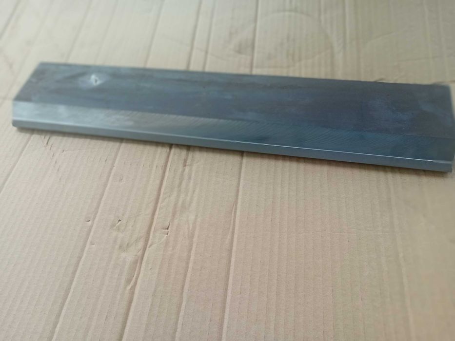 Punção com 500mm de 88° RETIFICADO.  Para quinagem