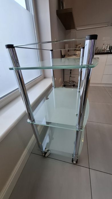 Stolik szklany kosmetyczny