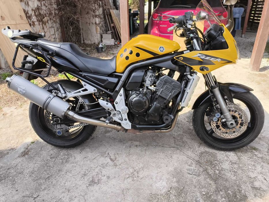 Motocykl Yamaha FZS 1000