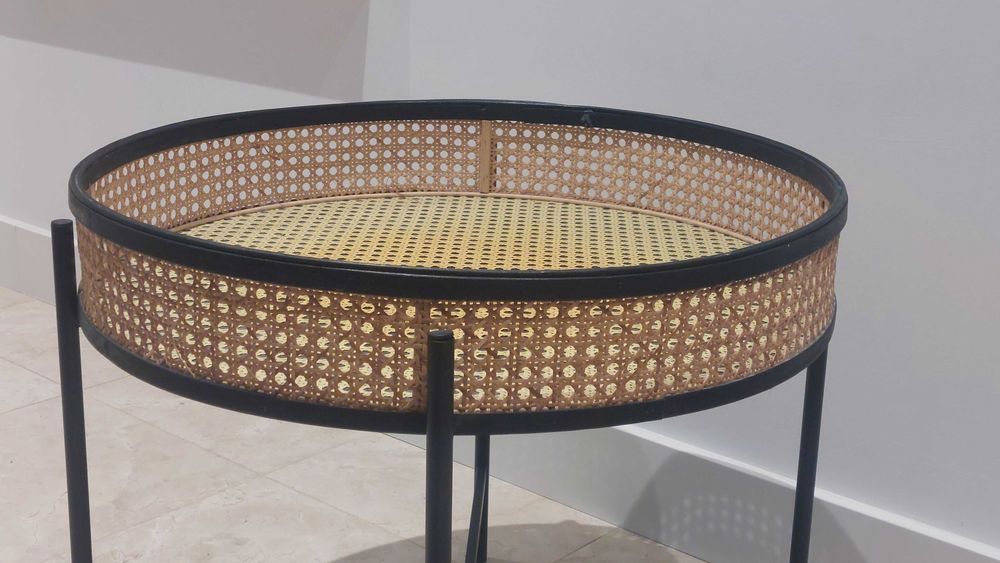 Mesa de apoio Calamy da AREA STORE