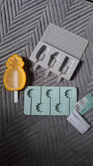 Foremki silikonowe do lodow i lizaków