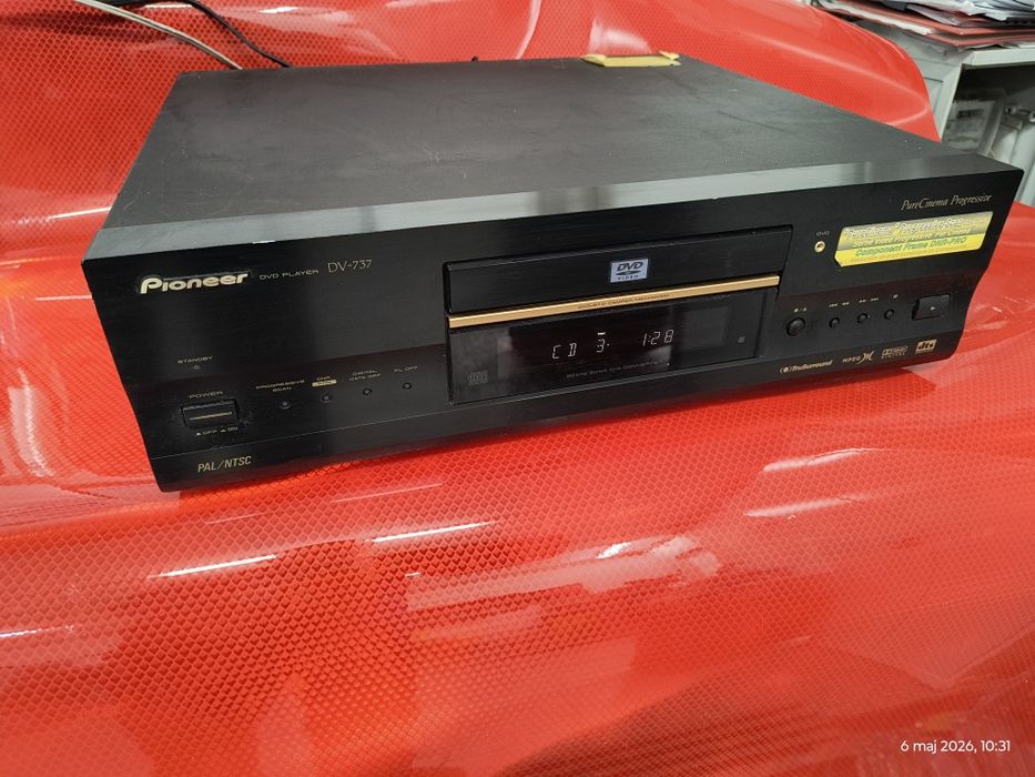 Pioneer DV-737 DVD player
