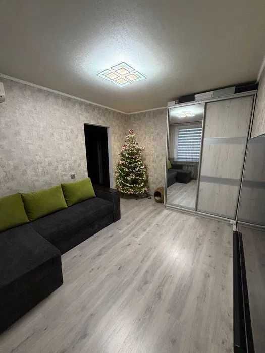 Продам 1 к. квартиру Валентиновская 606 м/н Салтовка Студенческая