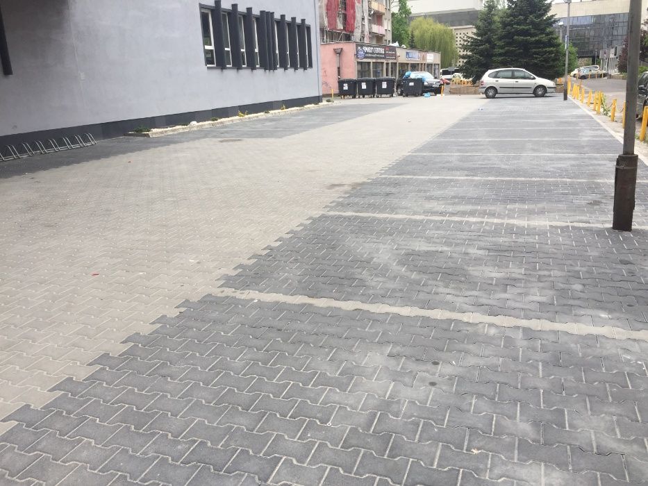 Brukarstwo przemysłowe układanie maszynowe układarka  leveller system
