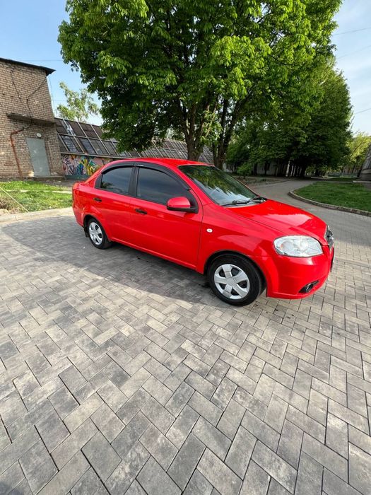 Шеврале Авео T-250 без торга !