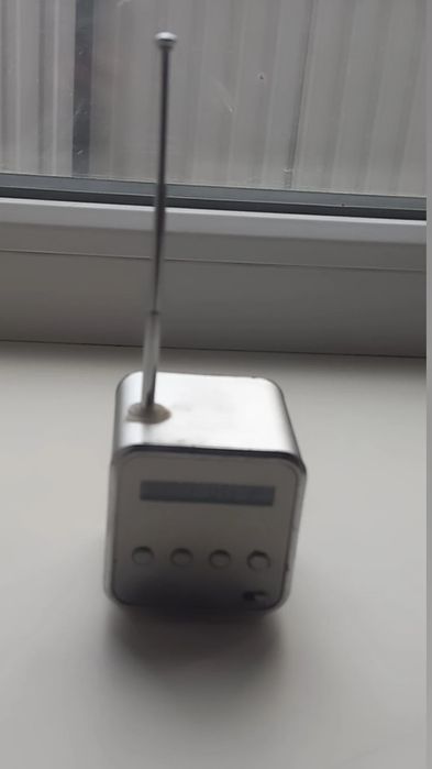 Міні-колонка з антенкою