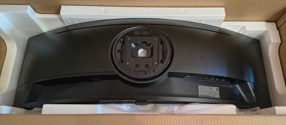 Монитор 49" 144 Hz Samsung Odyssey G9 S49FG916EI