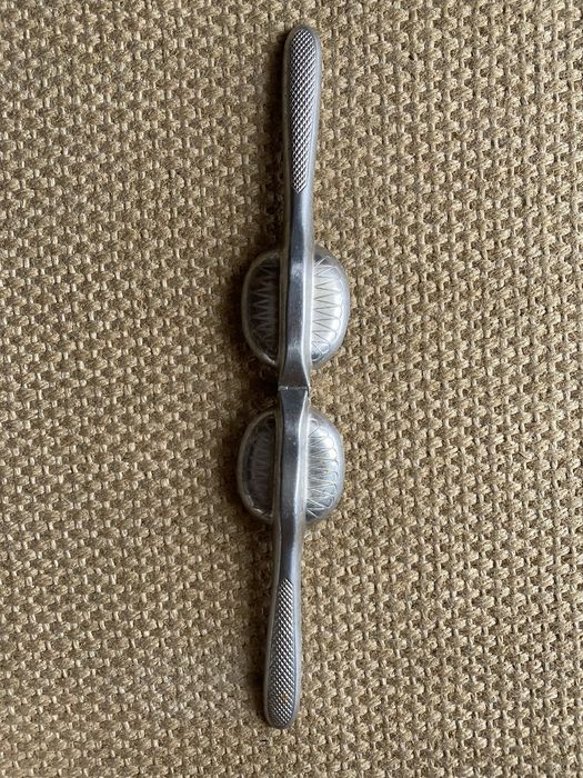 Utensílios de cozinha vintage,2 diferentes
