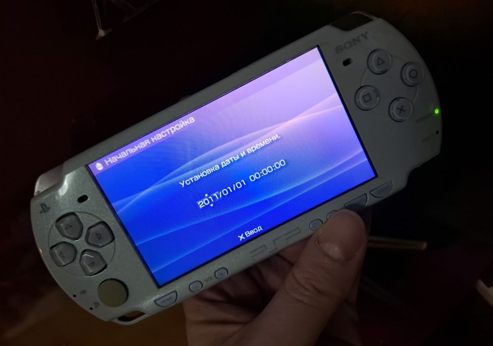 Приставка 2008 року