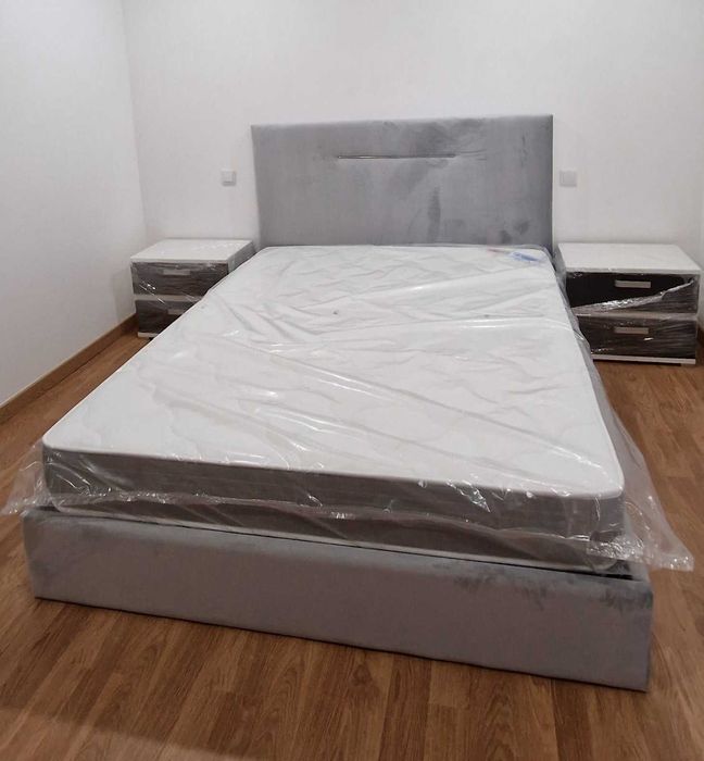 Camas de Casal Estofadas de Luxo 199€ Disp. em Várias Cores! 190x140m!