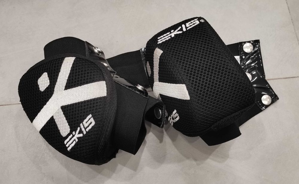 2 Conjuntos de Joalheiras para Hóquei Patins